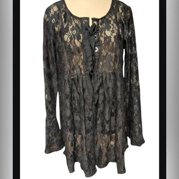 Forever 21 Tops - Forever 21 Black Lace Blouse